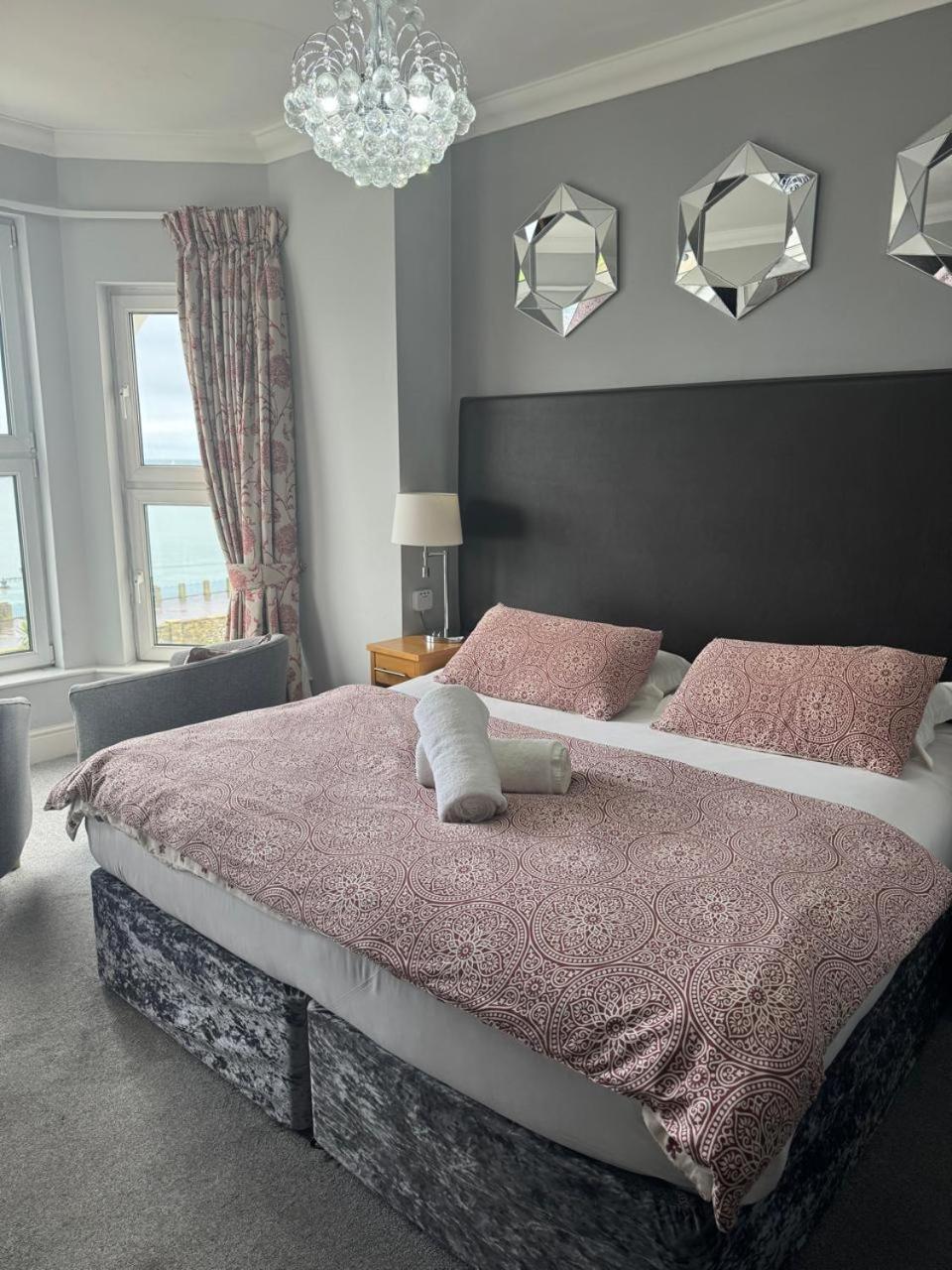 דגלאס Ellan Vannin Hotel מראה חיצוני תמונה