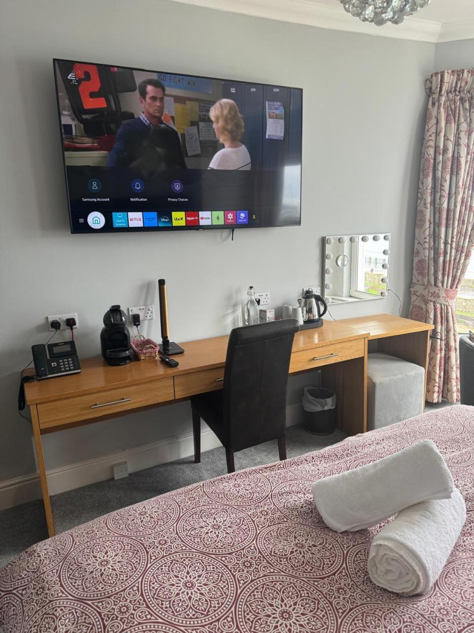 דגלאס Ellan Vannin Hotel מראה חיצוני תמונה