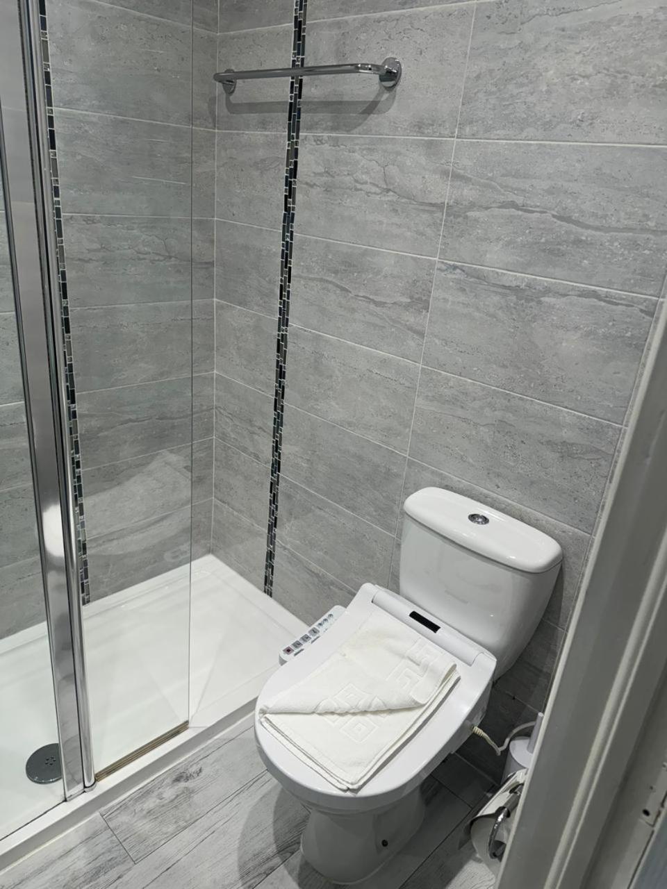 דגלאס Ellan Vannin Hotel מראה חיצוני תמונה